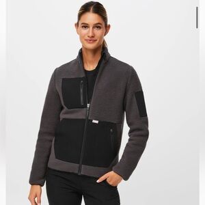 FIGS Dark Charcoal On-Shift™ - Sherpa Jacket